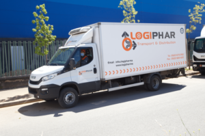 LOGIPHAR-300x199 واش أنت شيفور كتقلب على خدمة ؟ إليك معلومات عن شركة LOGIPHAR الرائدة في النقل و اللوجيستيك الطبي